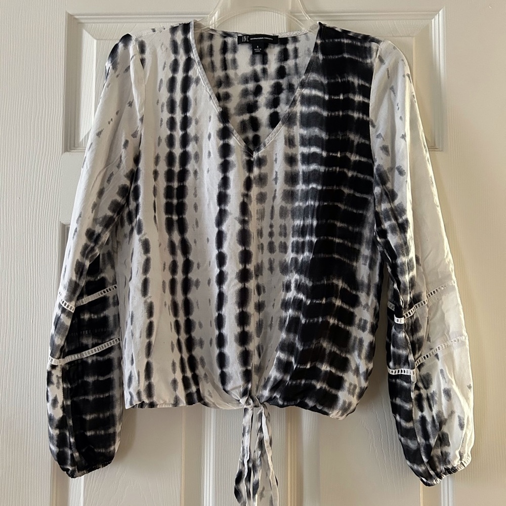 INC International Concepts Black and White Tie-Front Blouse